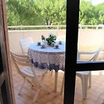 Quiet With Pool Apartamento