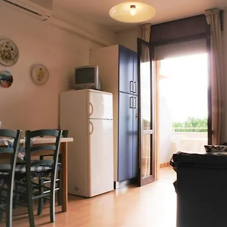 Quiet With Pool Διαμέρισμα Μπιμπιόνε