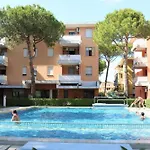Quiet With Pool Daire Bibione