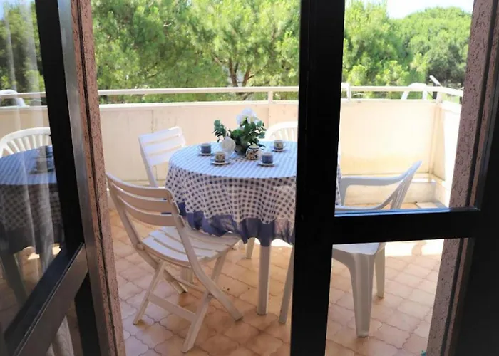 Quiet With Pool Daire